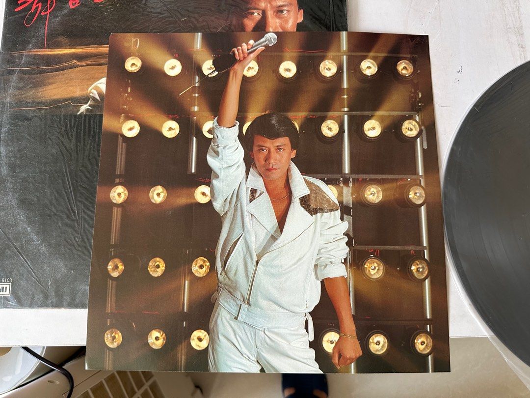 Roman Tam Vinyl Records Valuation Guide - 9Box Music collector guide